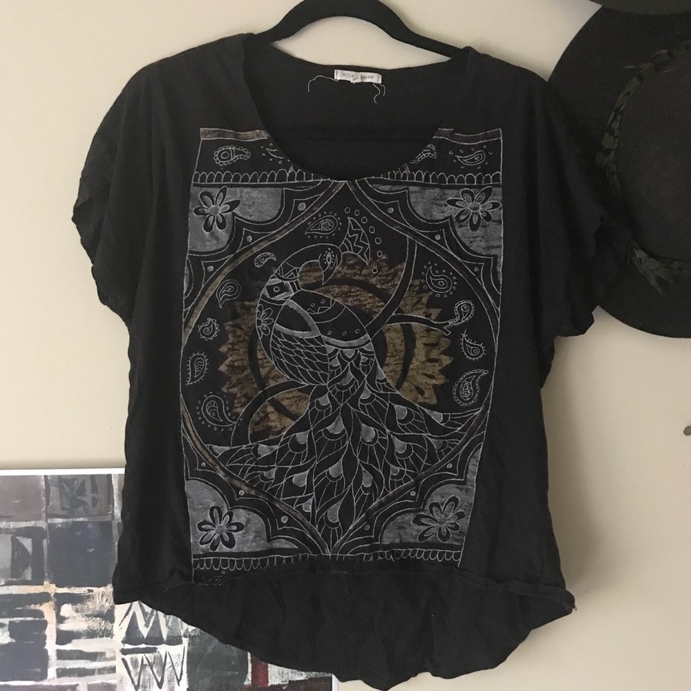 Scoop neck T shirt